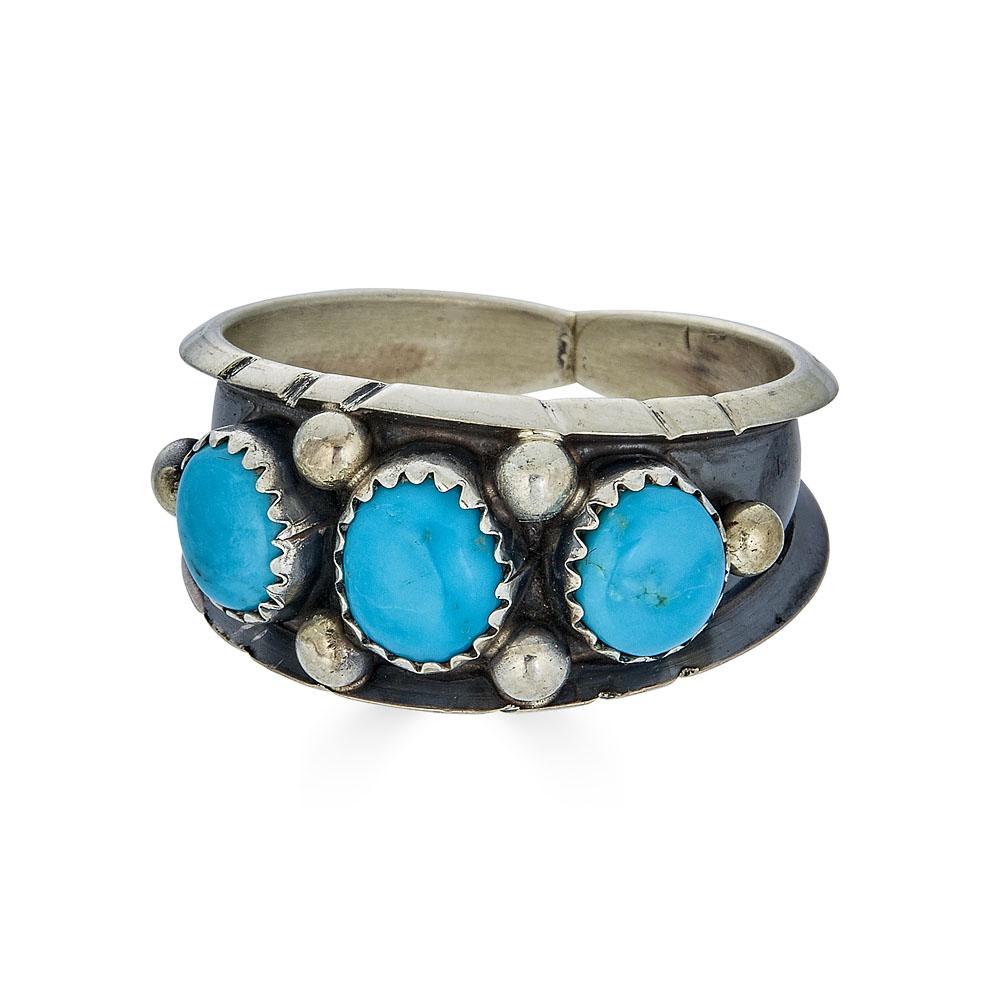 Navajo Kingman Turquoise Sterling Silver Ring