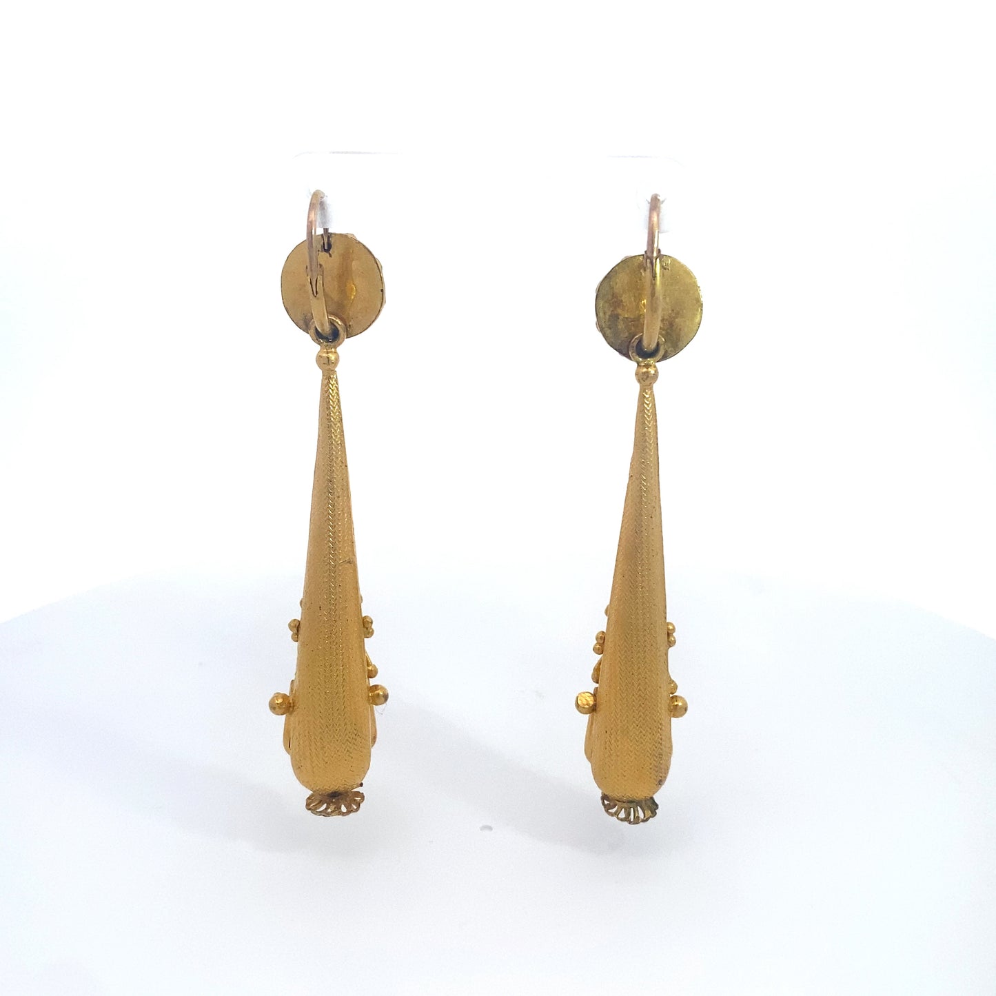 Georgian Pinchbeck Day to Night Torpedo EarringsExpertly crafted from fine pinchbeck, these exquisite earrings feature a versatile design that effortlessly transitions from day to night. The torpedo shape adds a touch of sophistication, while the intricat