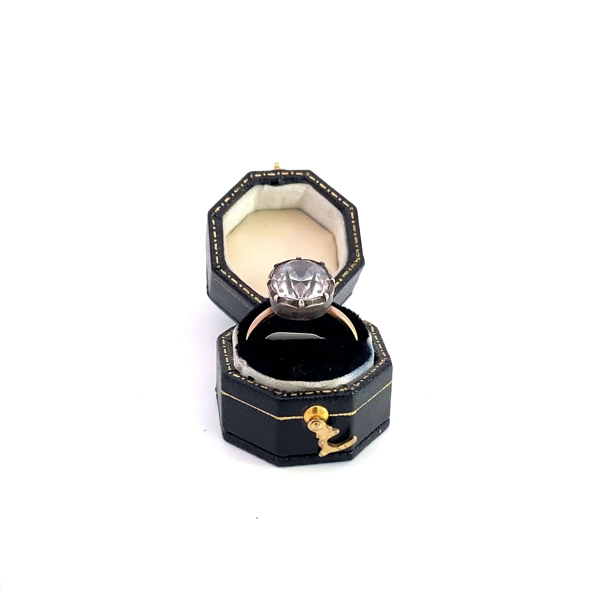 Shan Adams CZ Ring (Contemporary)Age: contemporary Dimensions: size 6Shan Adams CZ Ring (Contemporary)Age: contemporary Dimensions: size 6