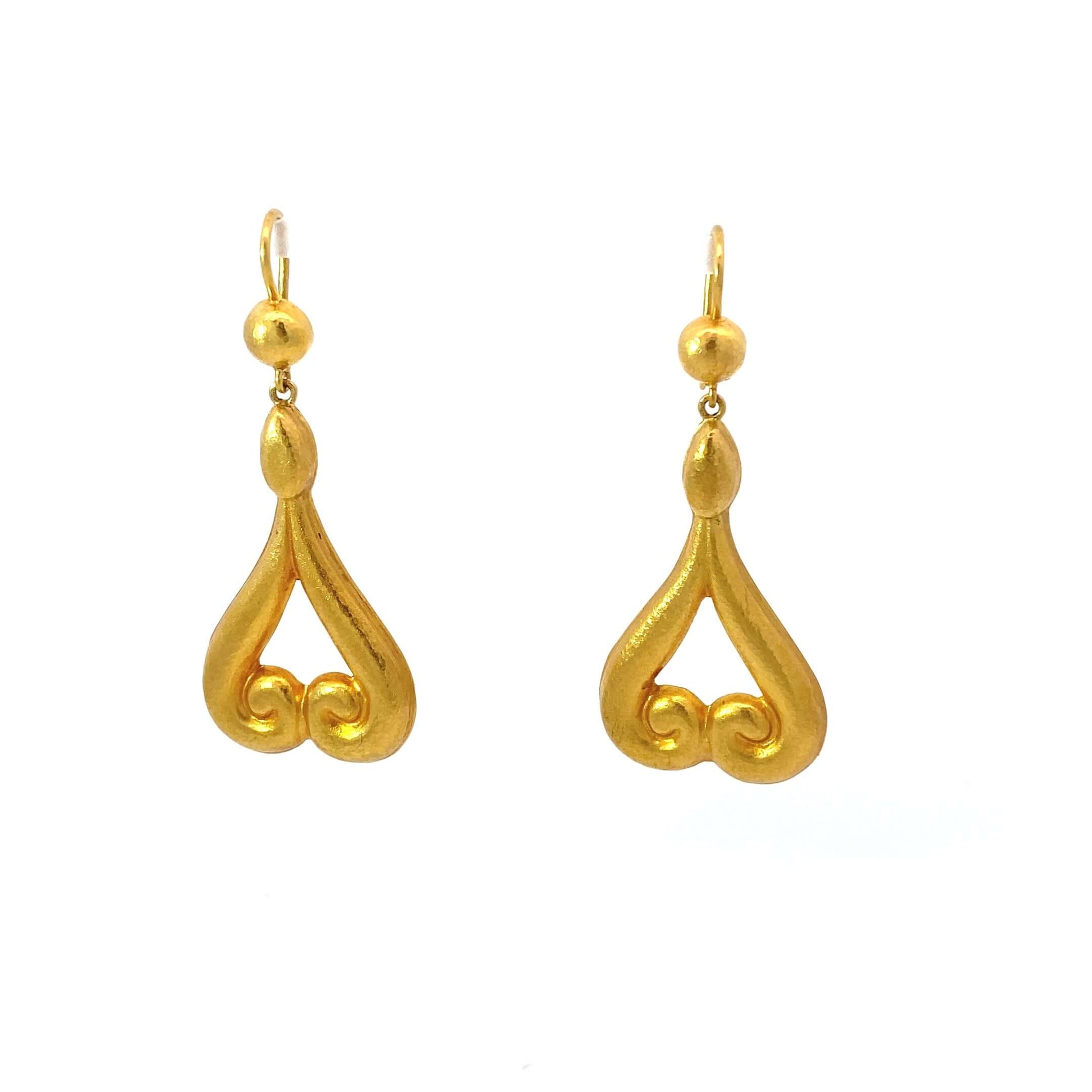 LALAOUNIS 18K Gold Earrings - Ancient Elegance RebornElevate any look with LALAOUNIS 18K Gold Earrings! Experience timeless Greek design, rich gold hues & a flattering shape for daily sophistication.LALOUNIS 18k GOLD EARRINGSIconic Greek imagery dangle ea